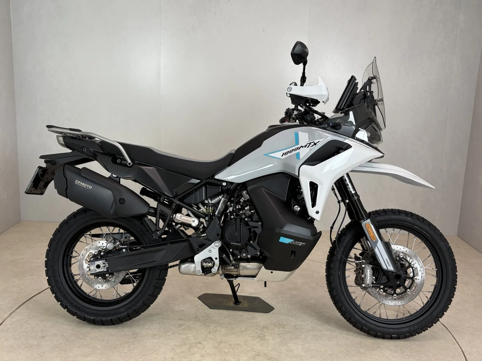 CFMoto 1000 MT-X (2026) — foto 1