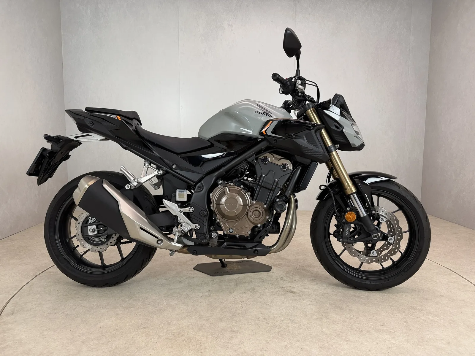 Honda CB500F (2022) — foto 1