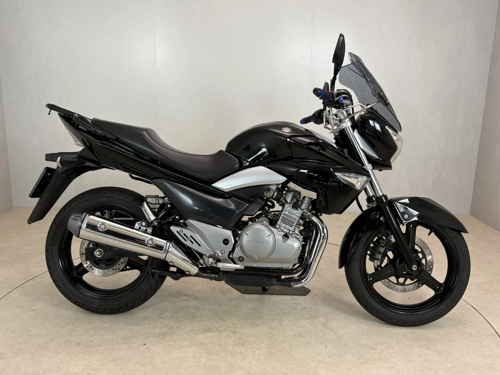 Suzuki Inazuma 250 (2014) — foto 1