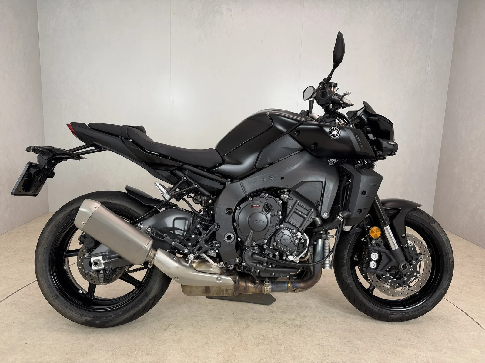 Yamaha MT-10 10 (2023) — foto 1