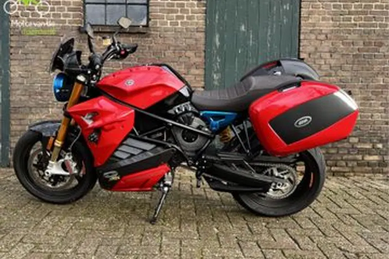 Energica ESSEESSE9+ RS (2021)