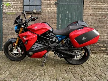 ENERGICA ESSEESSE9+ (2022) — foto 1