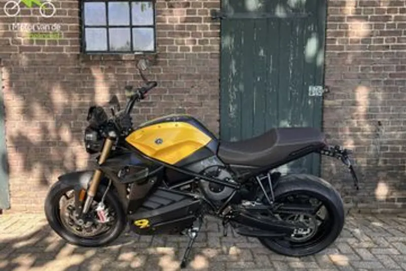 Energica ESSEESSE9 (2023)