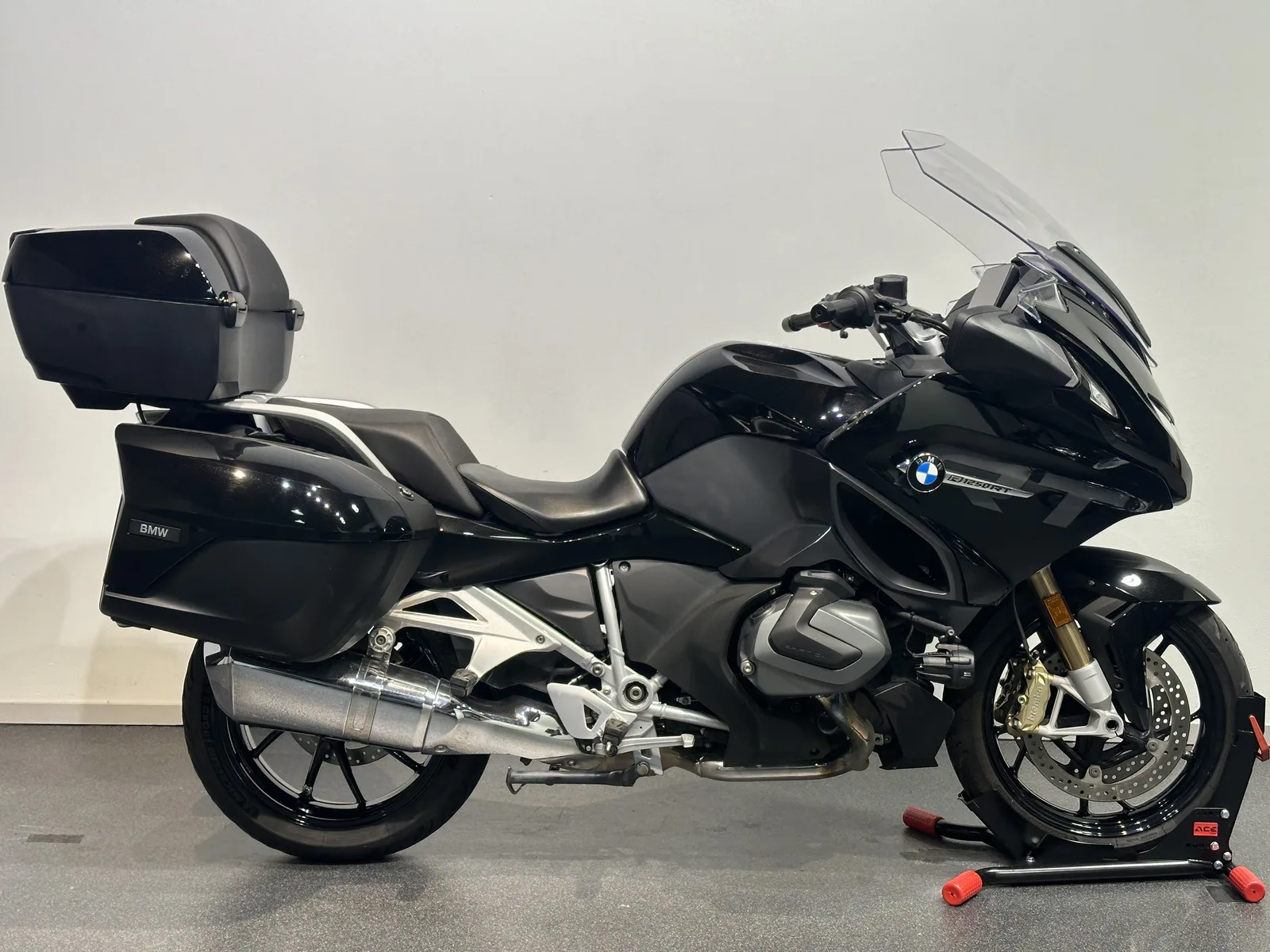 BMW R 1250 RT (2022) — foto 1