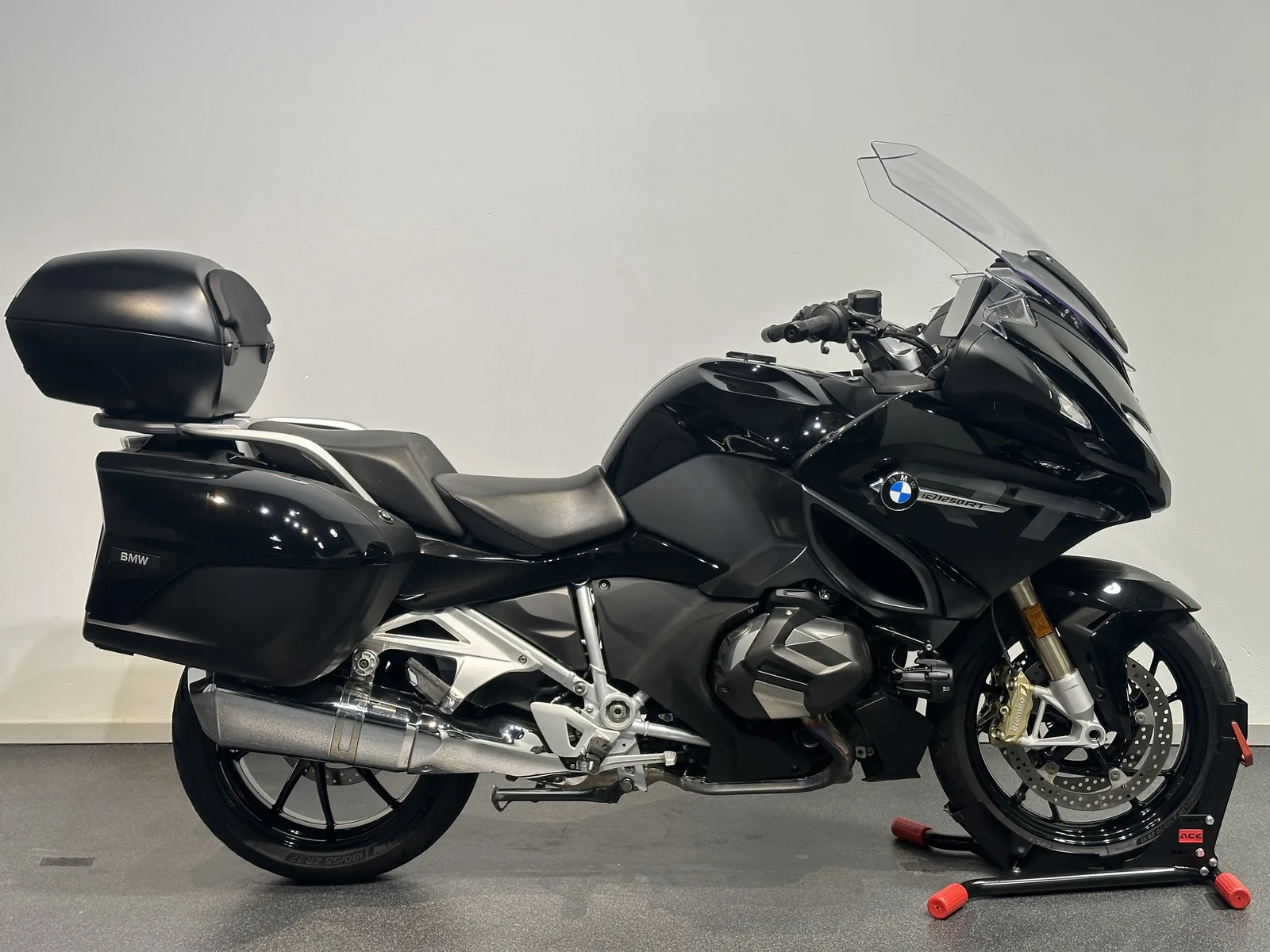 BMW R 1250 RT (2022) — foto 1