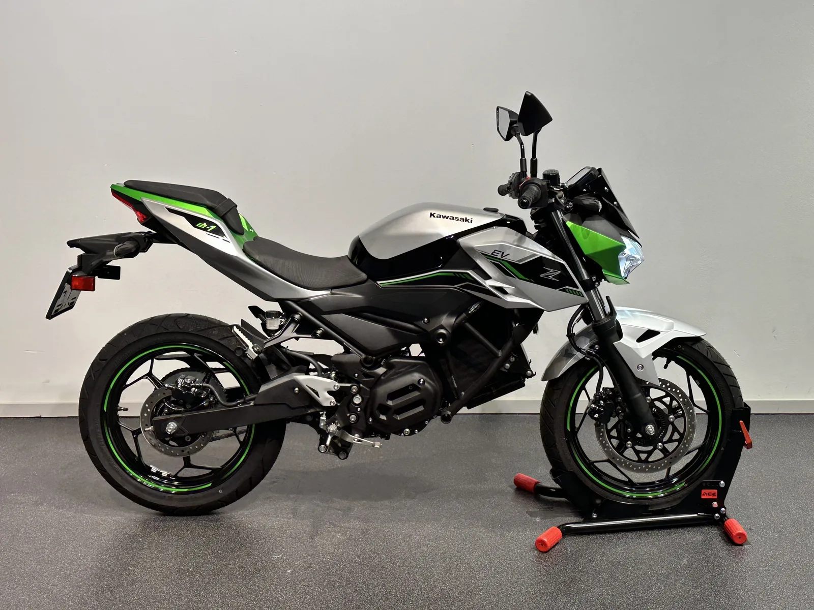 Kawasaki Z e-1 (2024) — foto 1