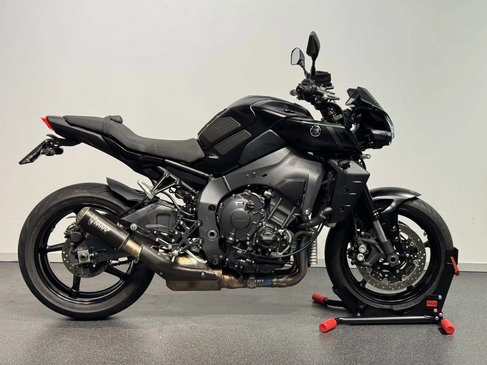Yamaha MT-10 (2025) — foto 1