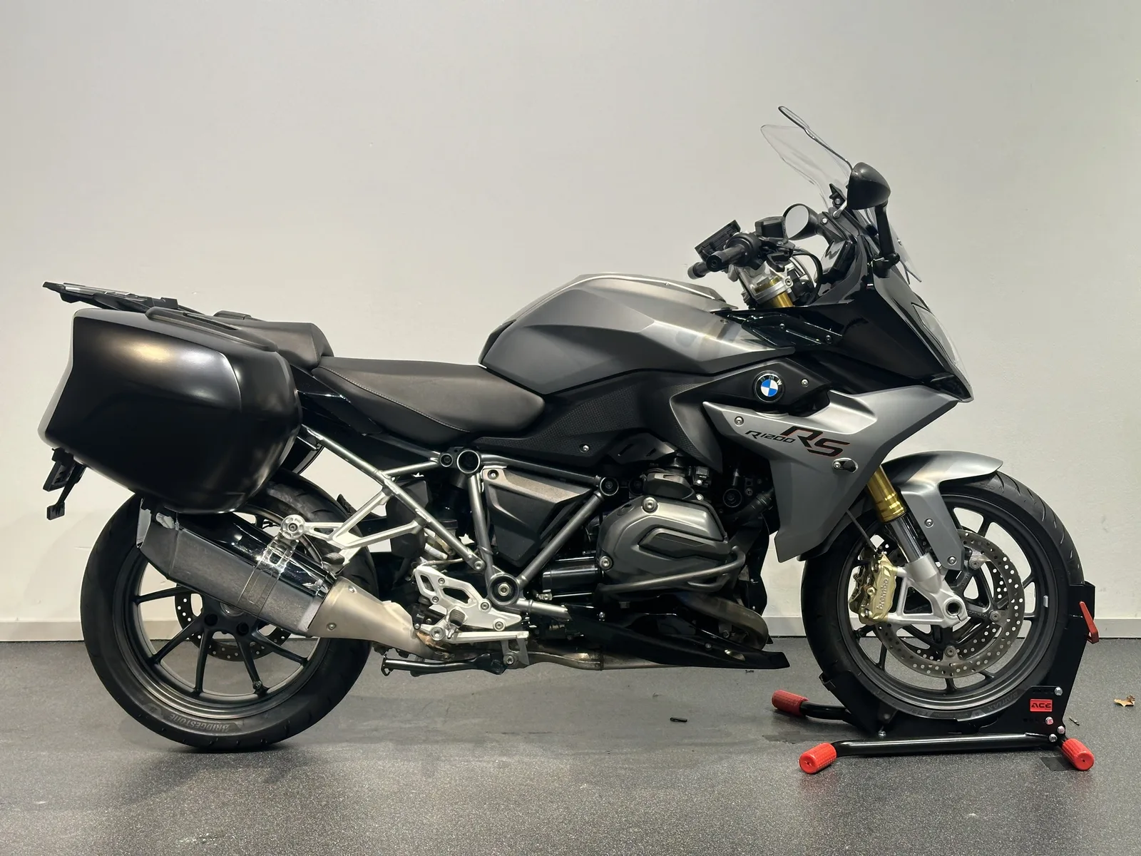 BMW R 1200 RS (2015) — foto 1