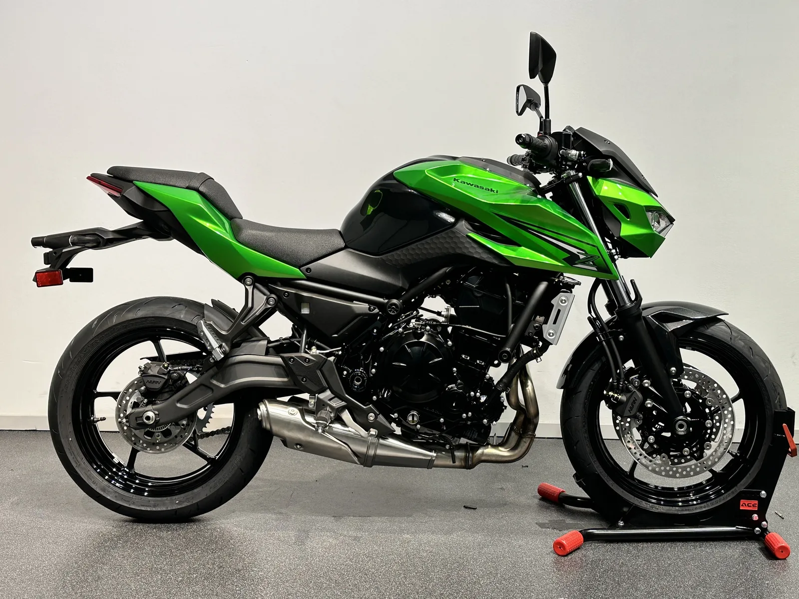 Kawasaki Z 650 S (2026) — foto 1