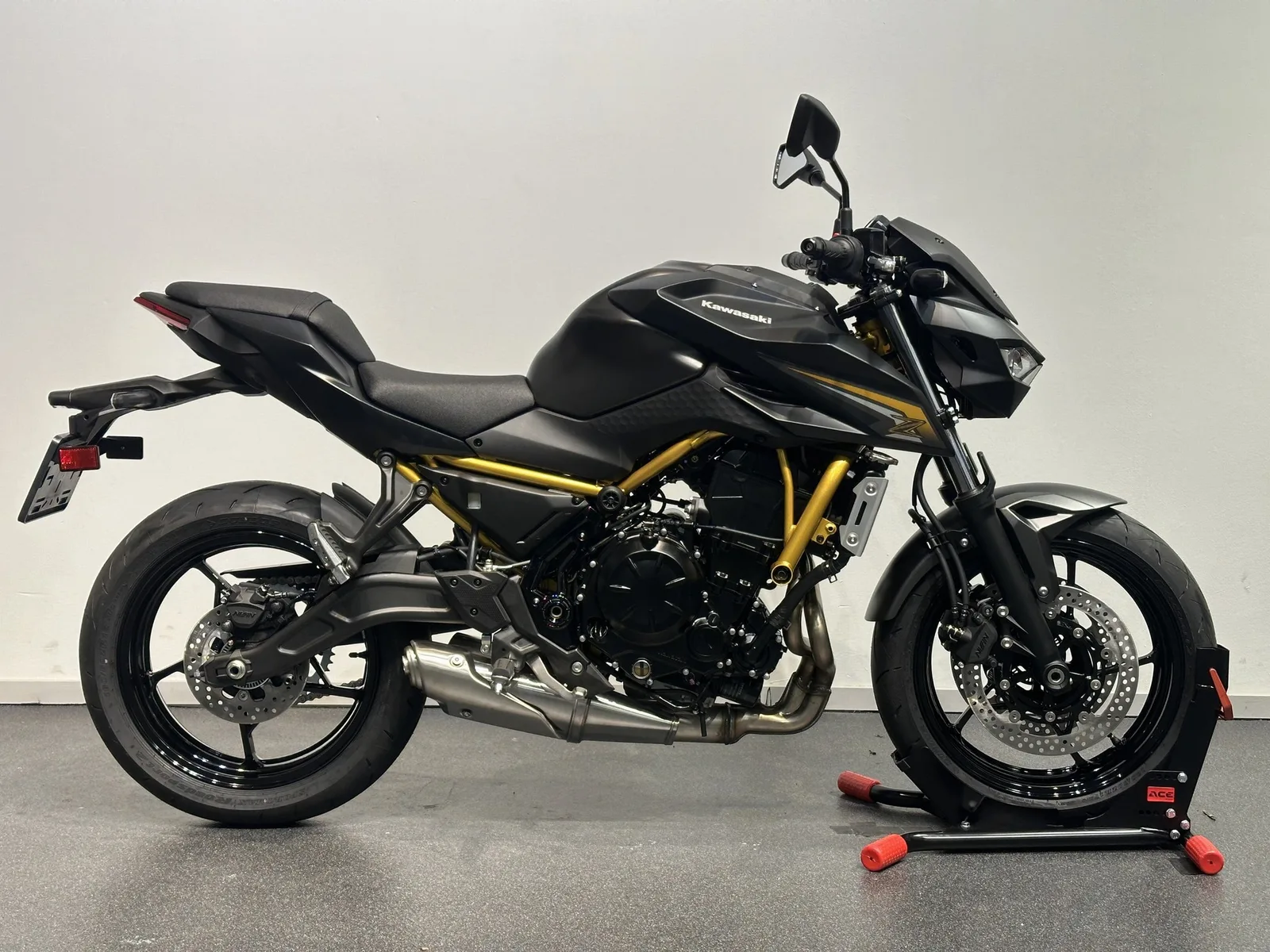 Kawasaki Z 650 S (2026) — foto 1