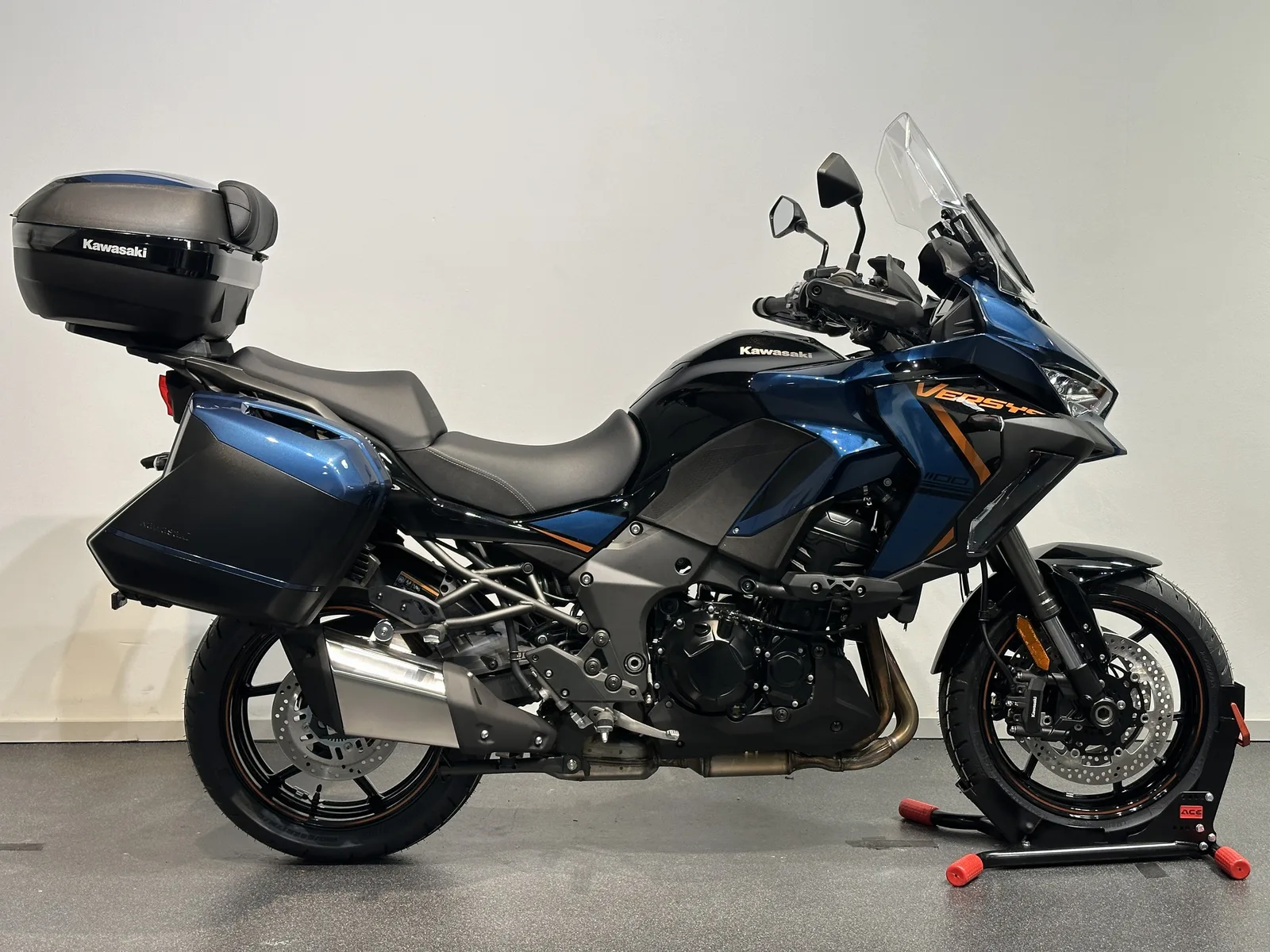 Kawasaki Versys 1100 SE (2026) — foto 1
