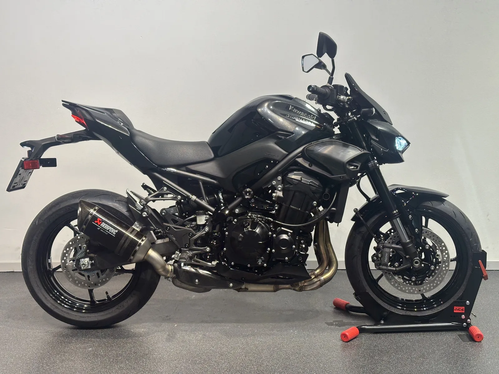 Kawasaki Z900 (2026) — foto 1