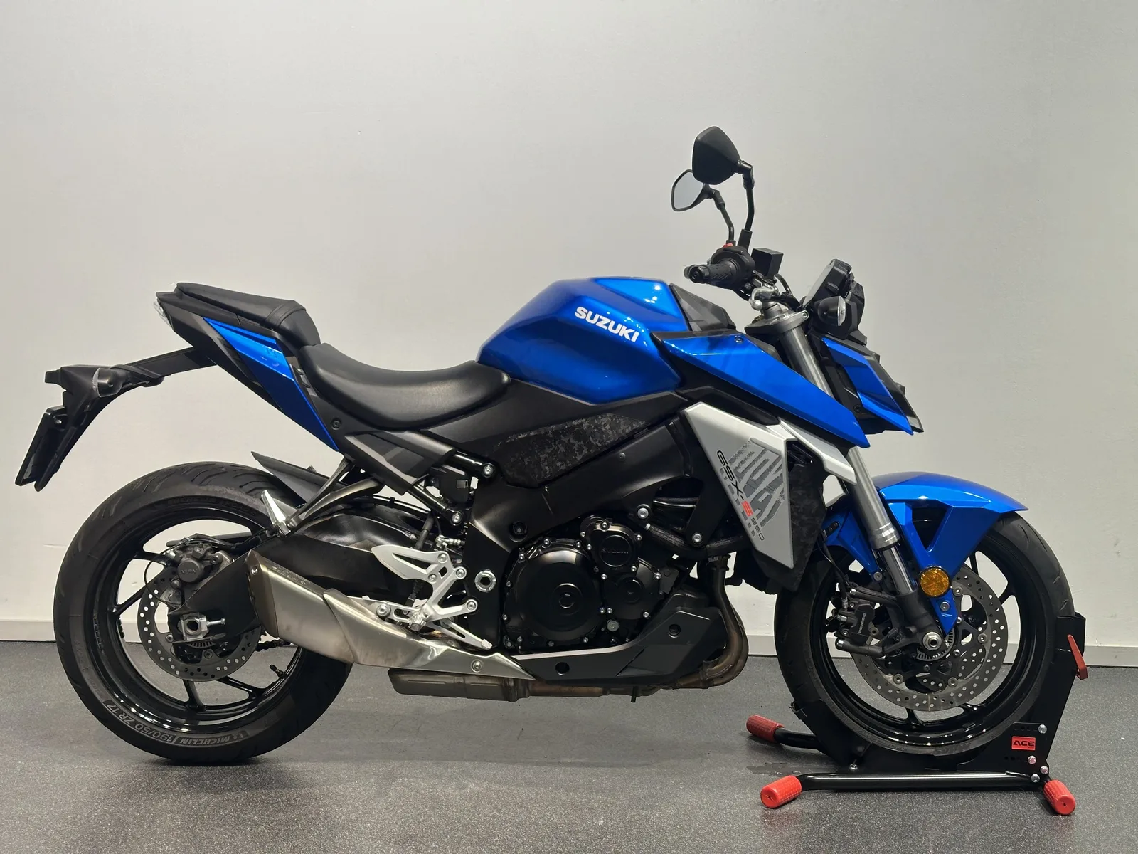 Suzuki GSX-S950 (2022) — foto 1