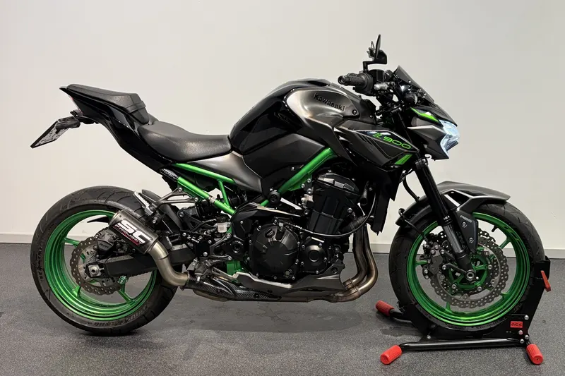 Kawasaki Z900 (2024)