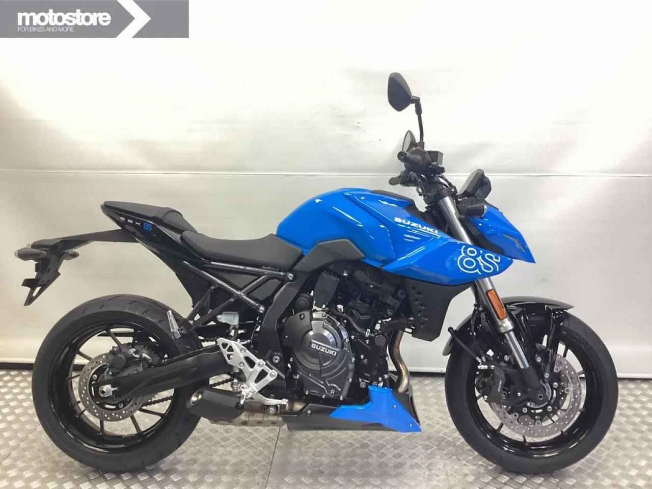 Suzuki GSX-8S (2025) — foto 1