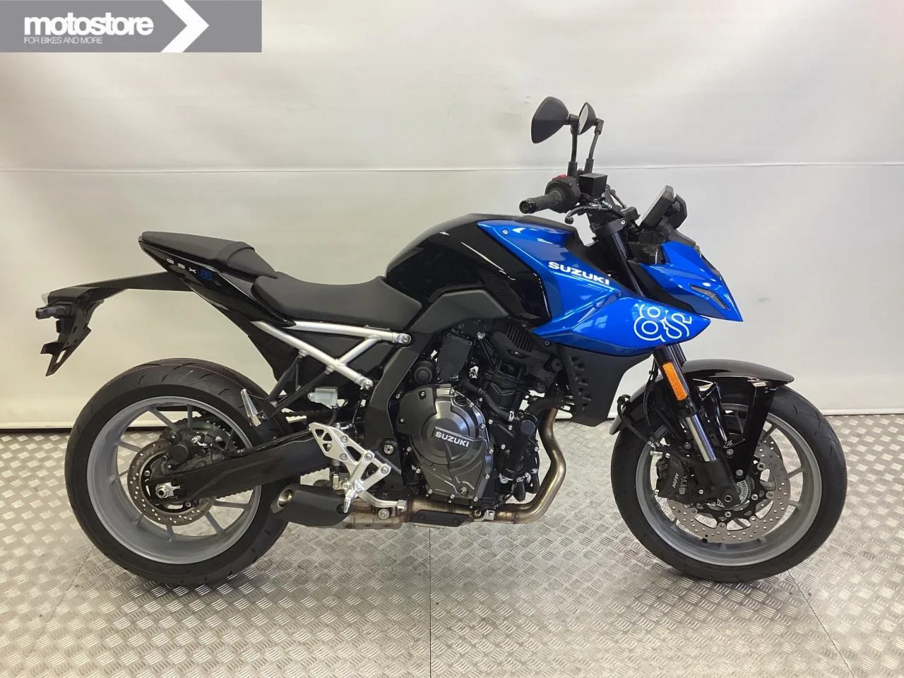 Suzuki GSX-8S (2026) — foto 1