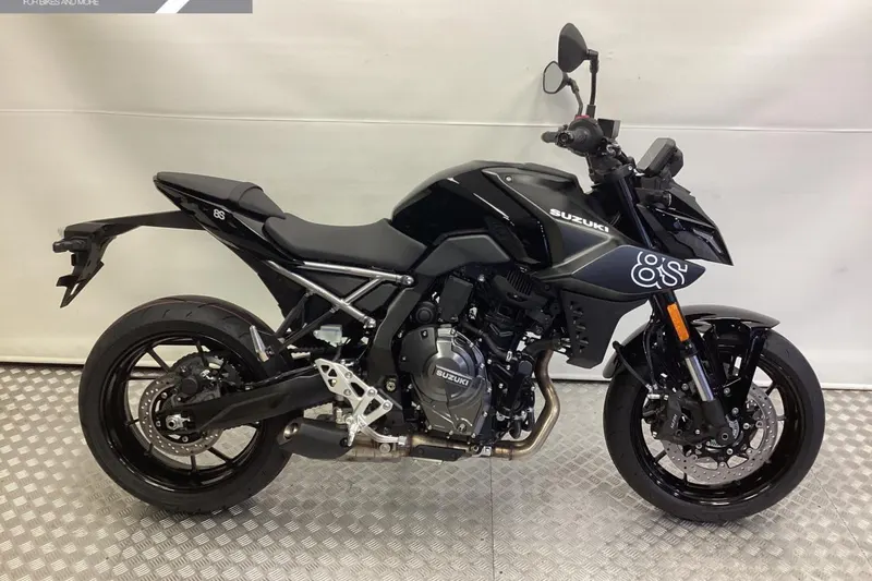 Suzuki GSX-8S (2026)