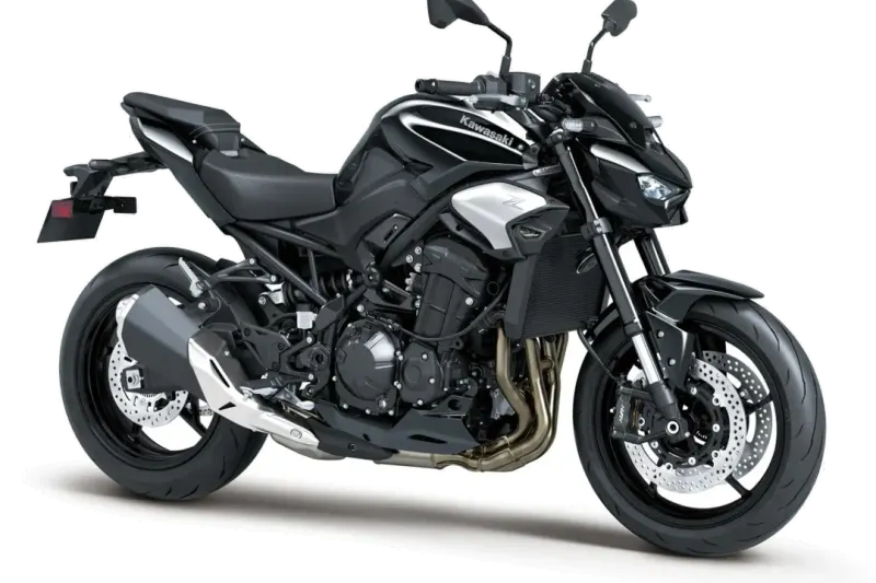 Kawasaki Z900 (2025)
