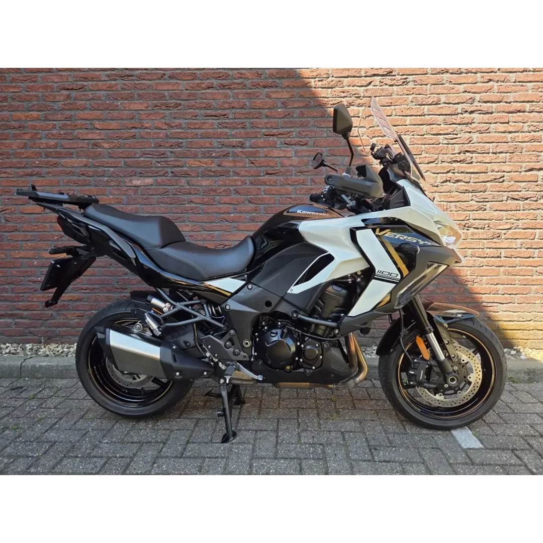 Kawasaki Versys 1100 S (2025) — foto 1