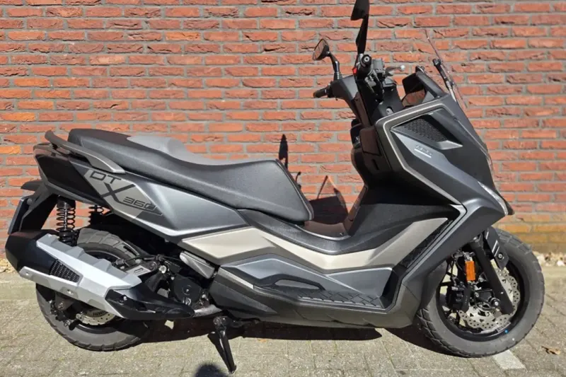 Kymco DTX 360I Zwart E5 (2024)