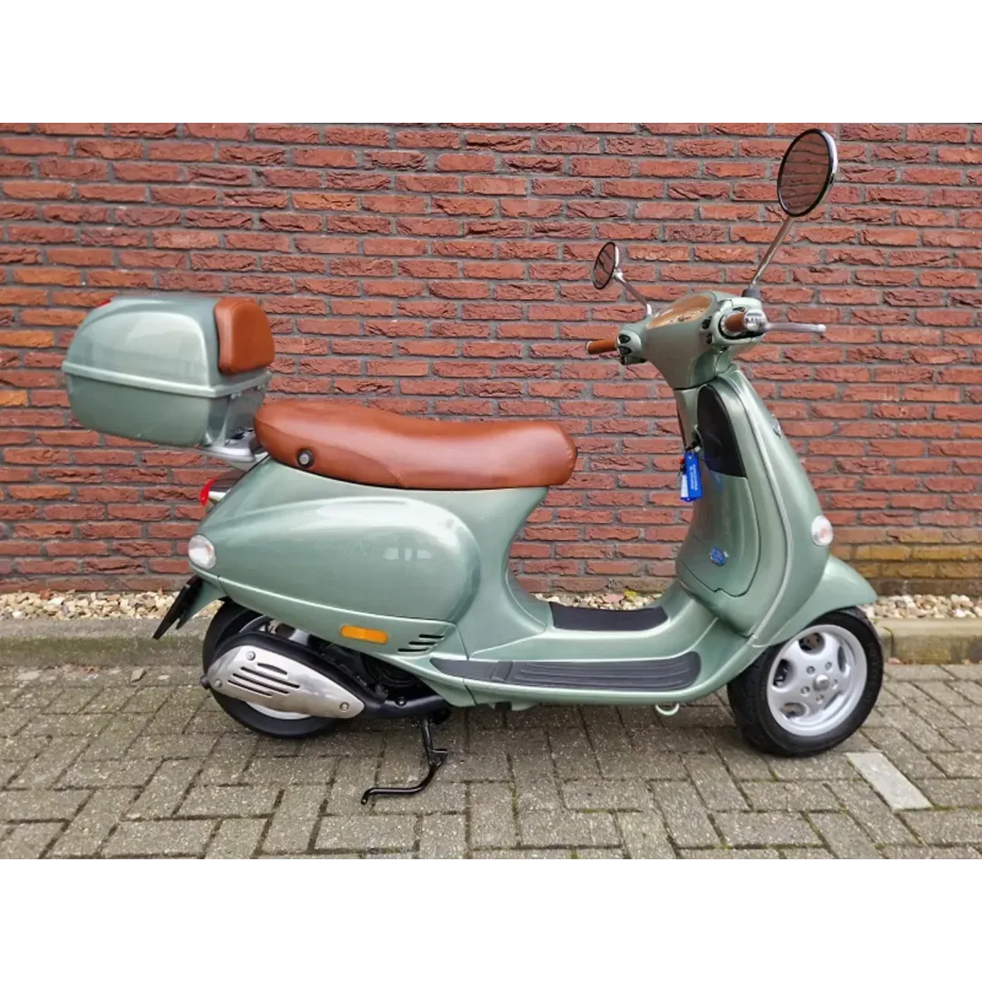 Vespa ET4 125 (1997) — foto 1