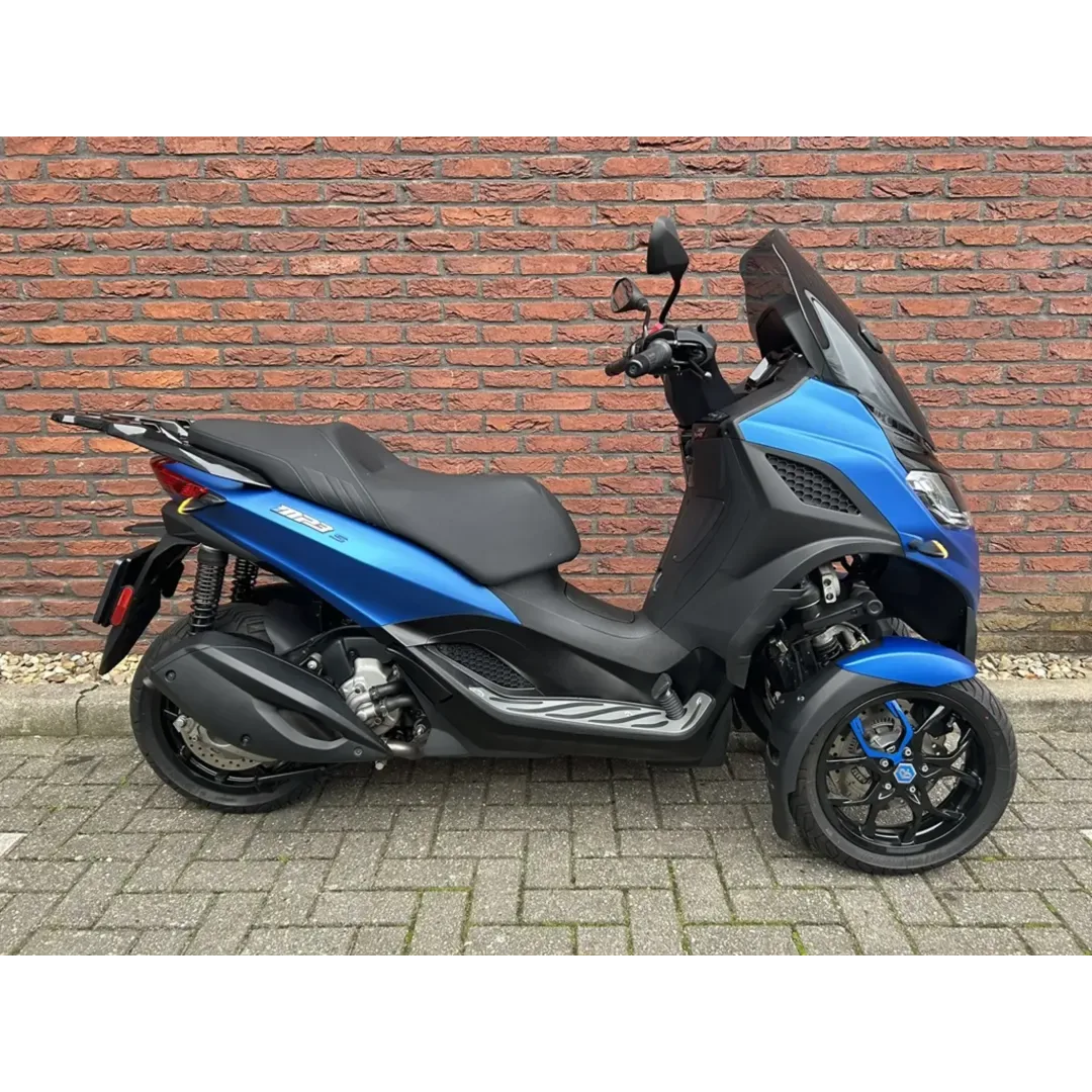 Piaggio MP3 310 (2025) — foto 1