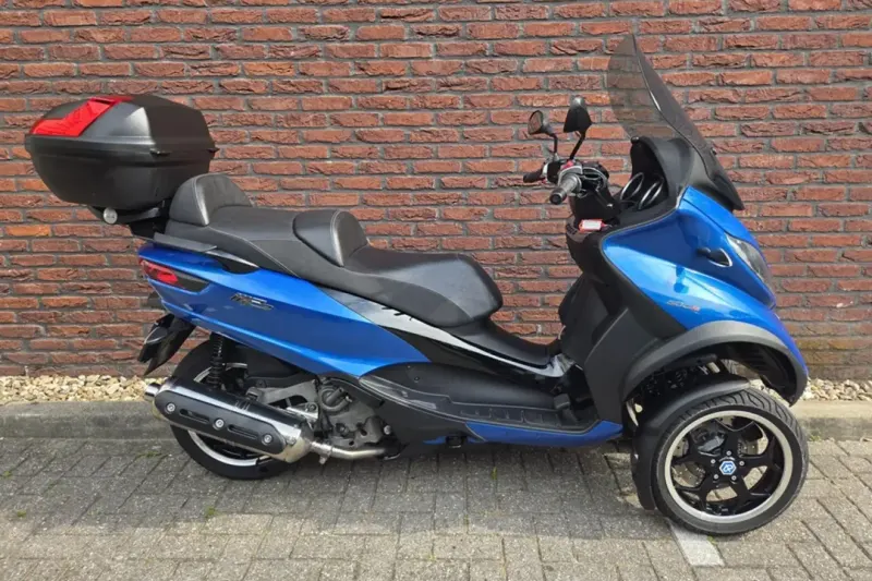Piaggio MP3 500 Sport (2014)