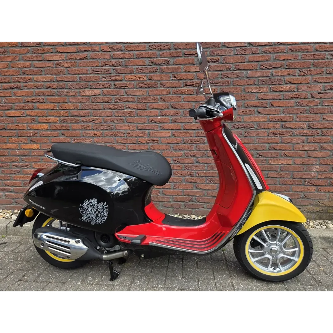 Vespa Primavera 50 (2024) — foto 1
