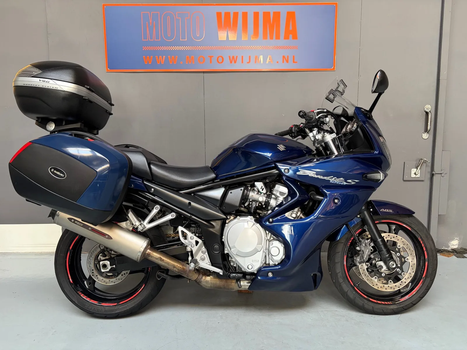 Suzuki GSF 1250 Bandit (2010) — foto 1