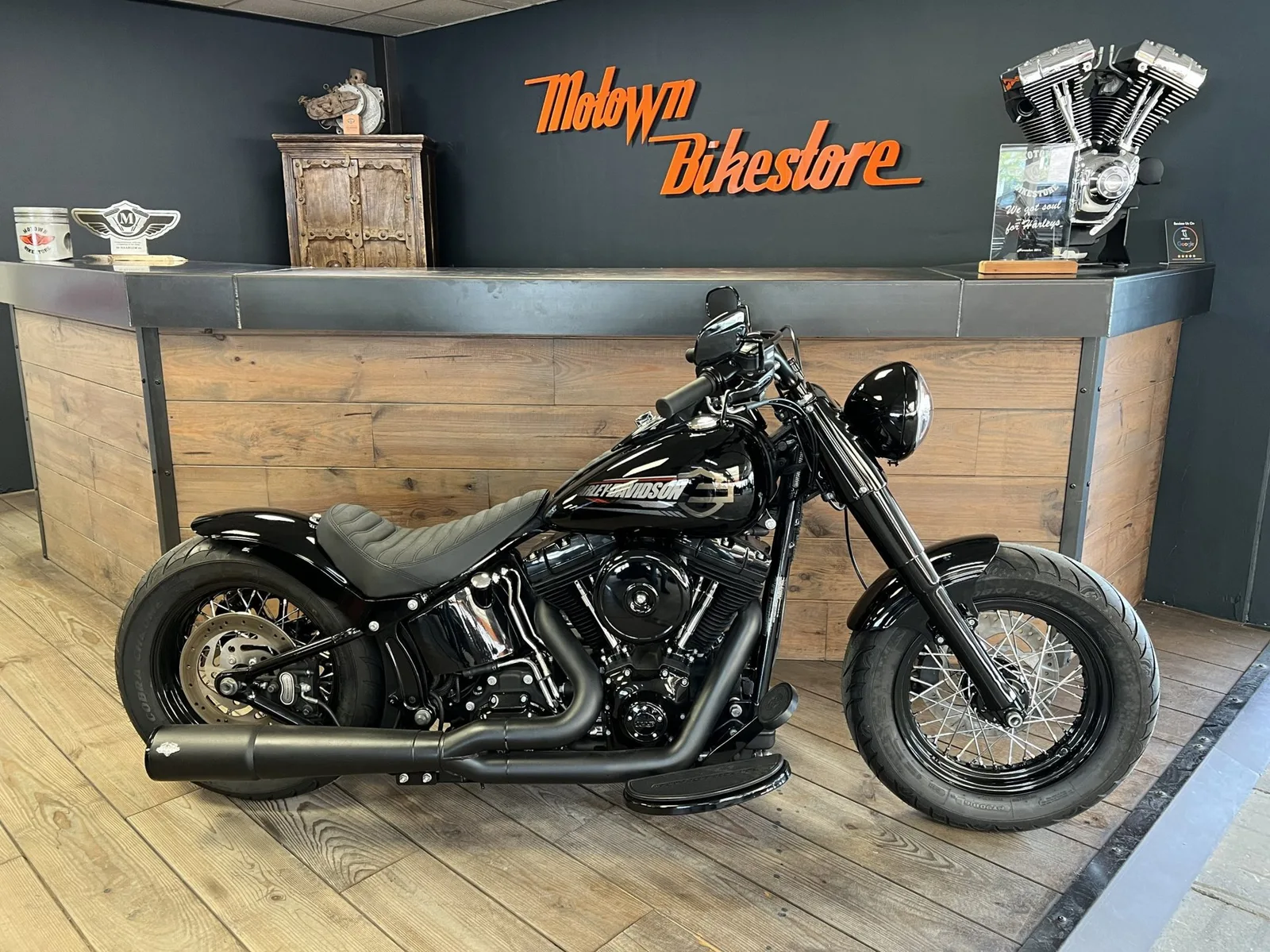 Harley-Davidson Softail Slim (2015) — foto 1