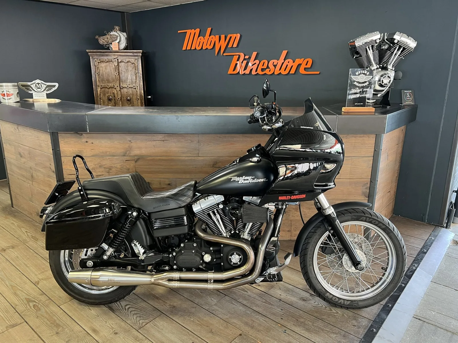 Harley-Davidson Dyna Street BOB (2006) — foto 1