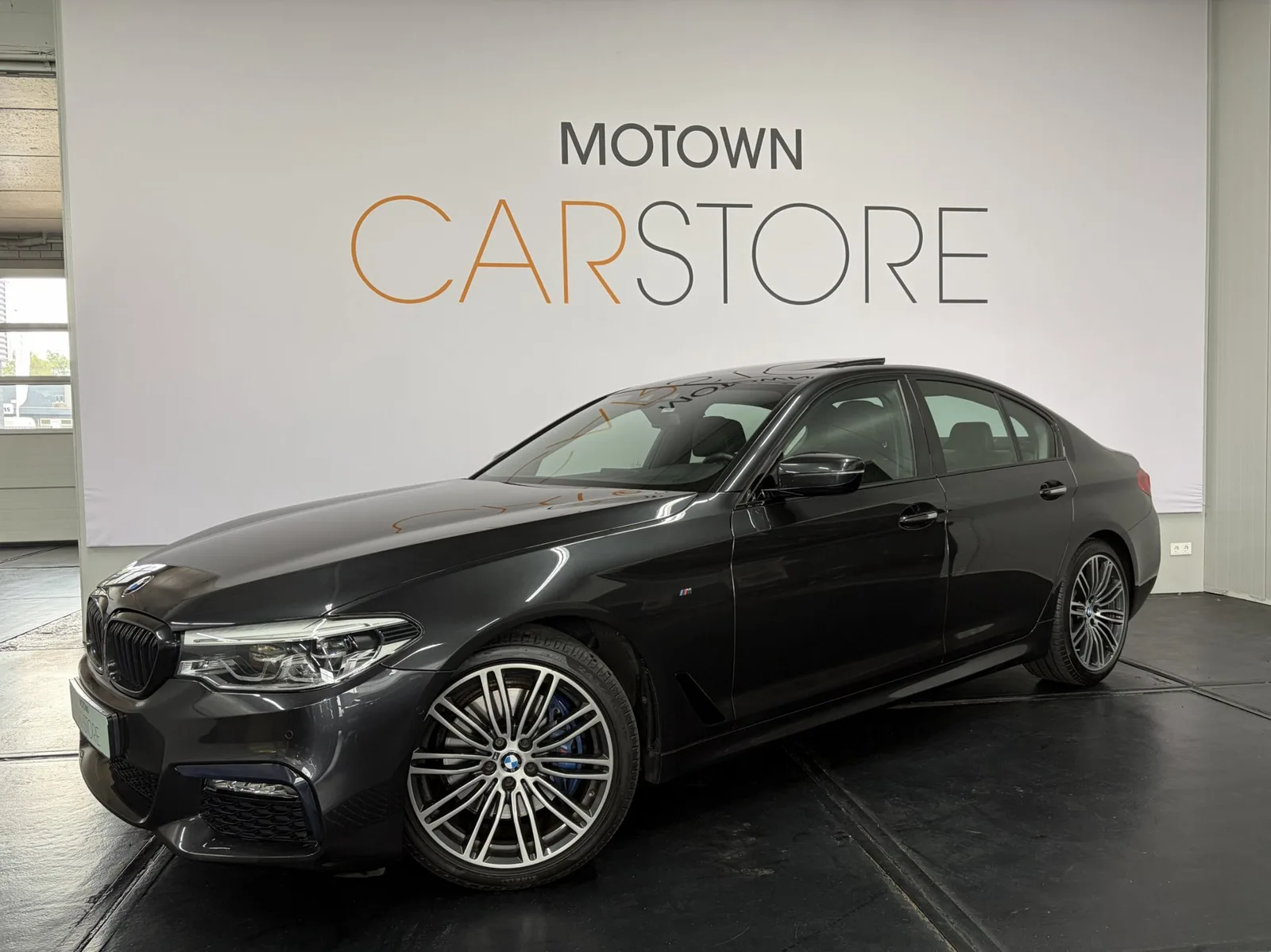 BMW 5-Serie (2018) — foto 1