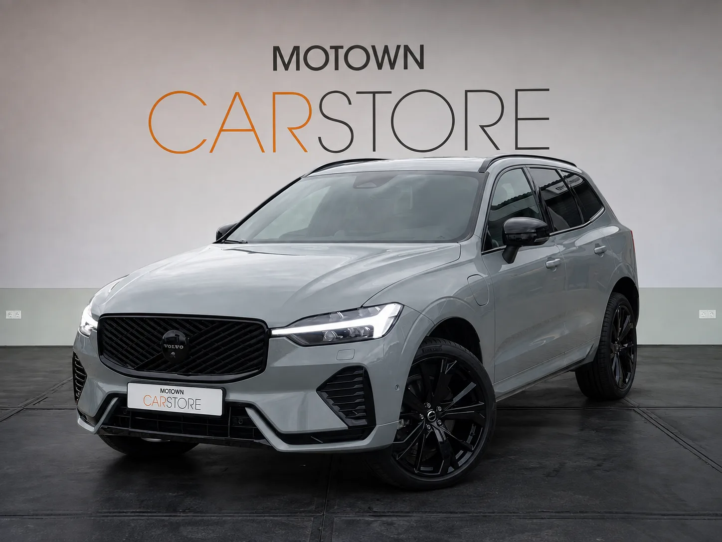 Volvo XC60 (2025) — foto 1