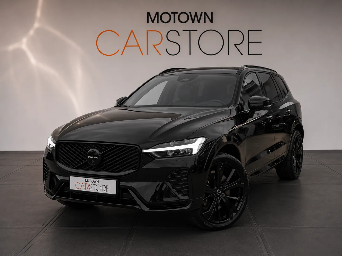 Volvo XC60 (2025) — foto 1