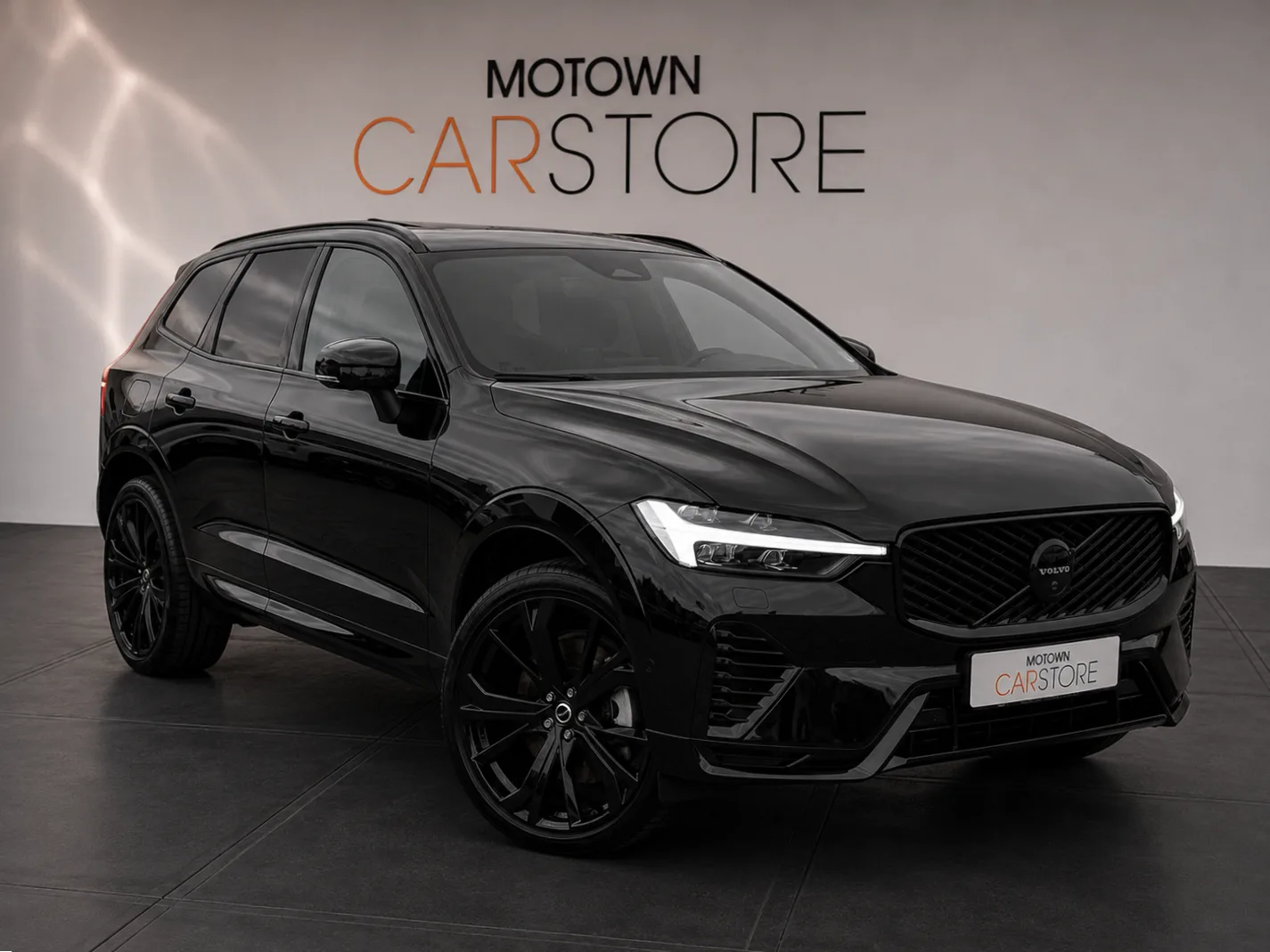Volvo XC60 (2025) — foto 1