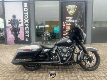 Harley-Davidson Street Glide (2021) — foto 1