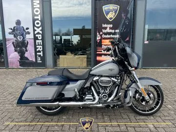 Harley-Davidson Street Glide (2023) — foto 1