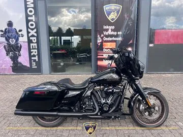 Harley-Davidson Street Glide ST (2023) — foto 1