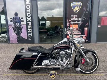 HARLEY-DAVIDSON ROAD (2005) — foto 1