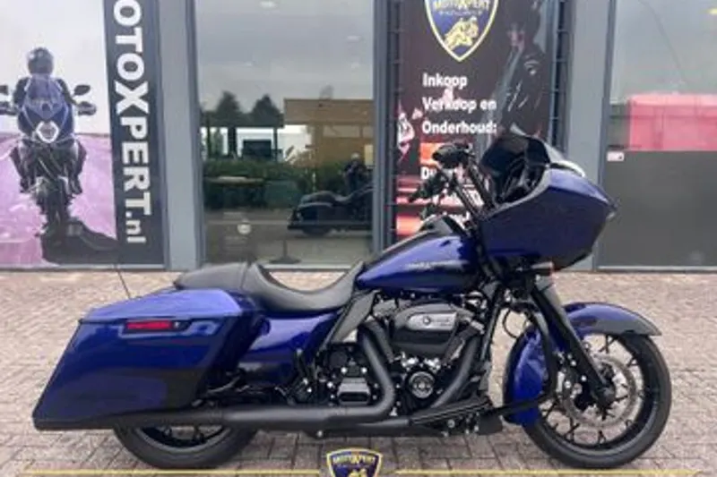 Harley-Davidson Road Glide (2020)