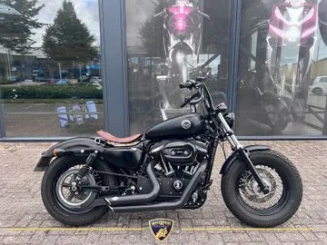 Harley-Davidson Sportster (2014) — foto 1