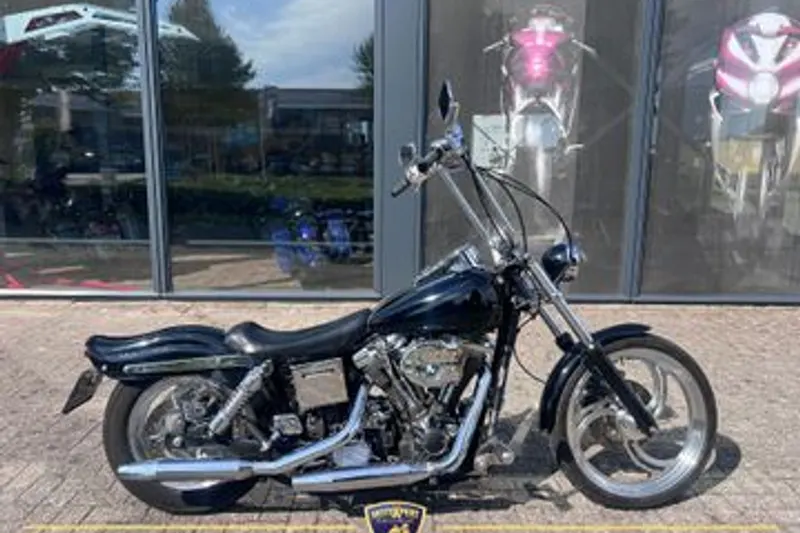 Harley-Davidson Wide Glide (1995)