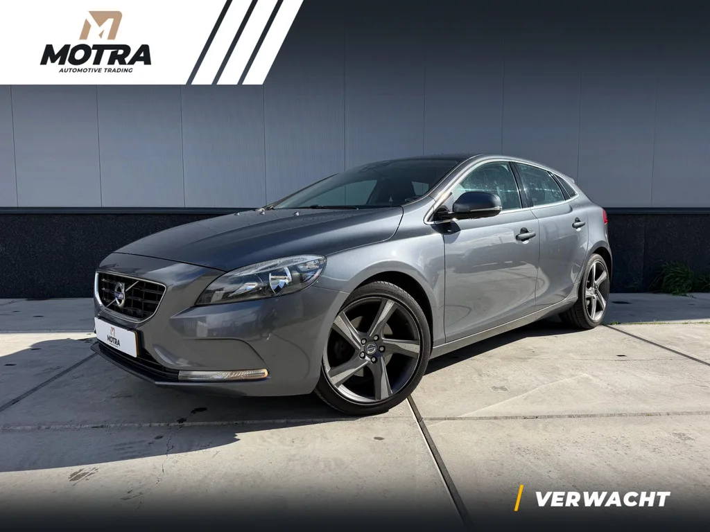 Volvo V40 (2013) — foto 1