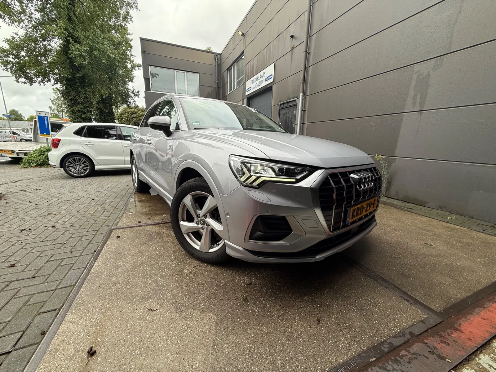 Audi Q3 (2019) — foto 1