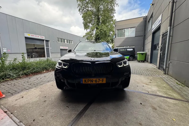 BMW X5 (2020)