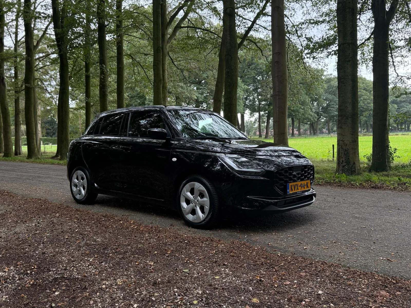 Suzuki Swift (2025) — foto 1