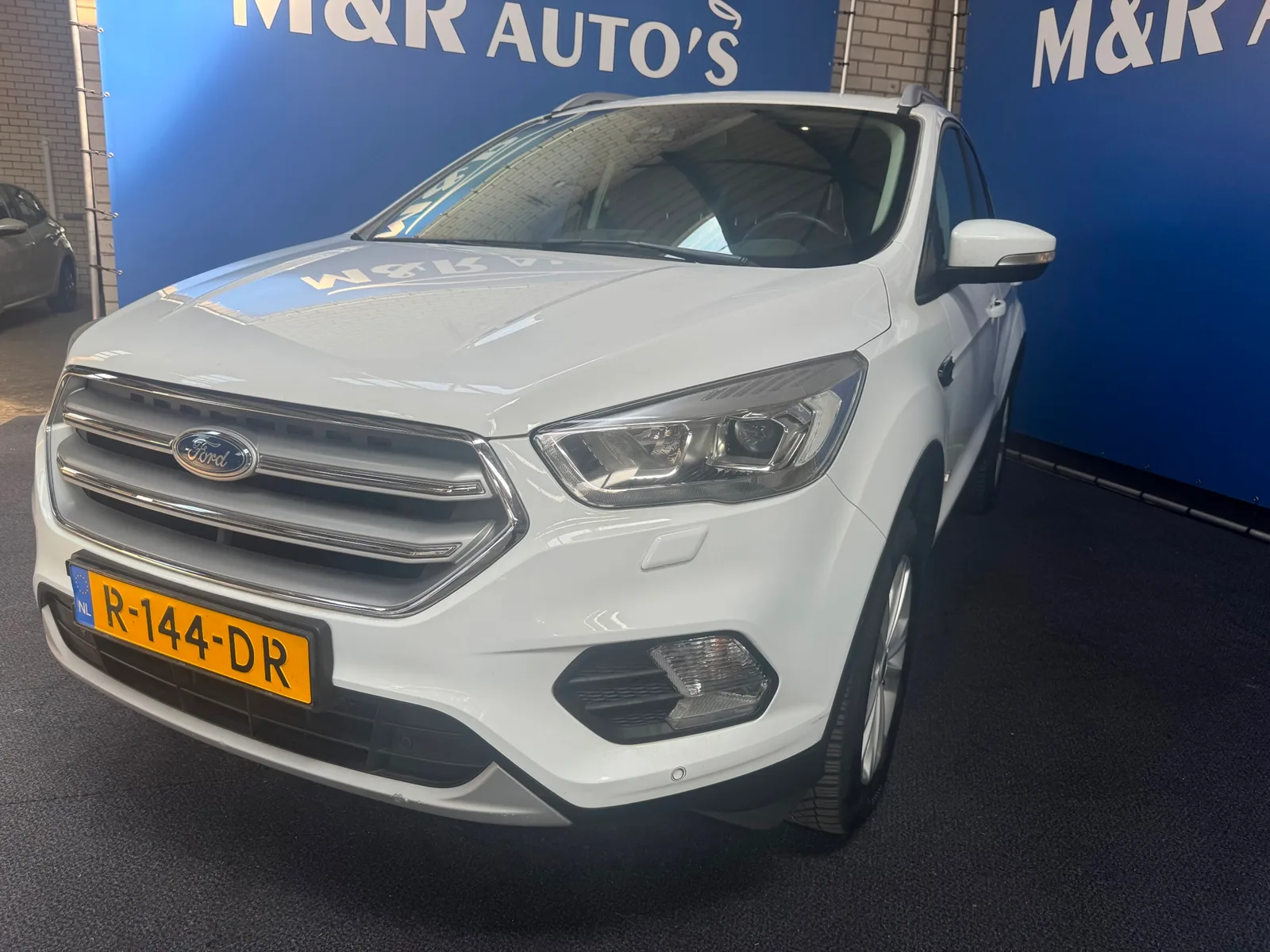 Ford Kuga (0) — foto 1