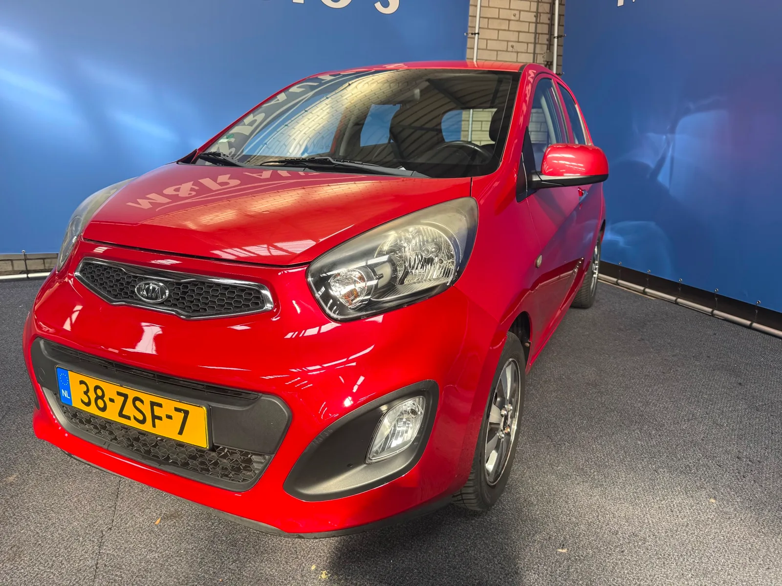Kia Picanto (2012) — foto 1