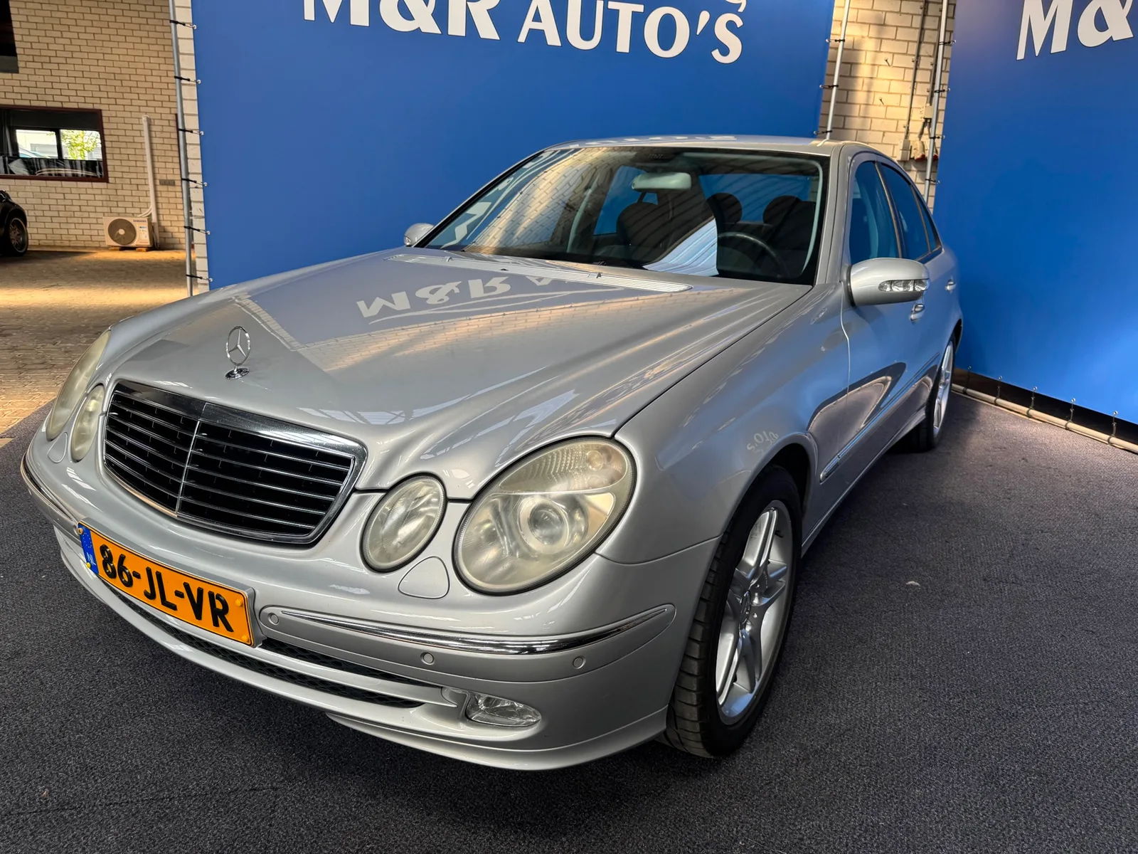 Mercedes-Benz E-Klasse (2002) — foto 1