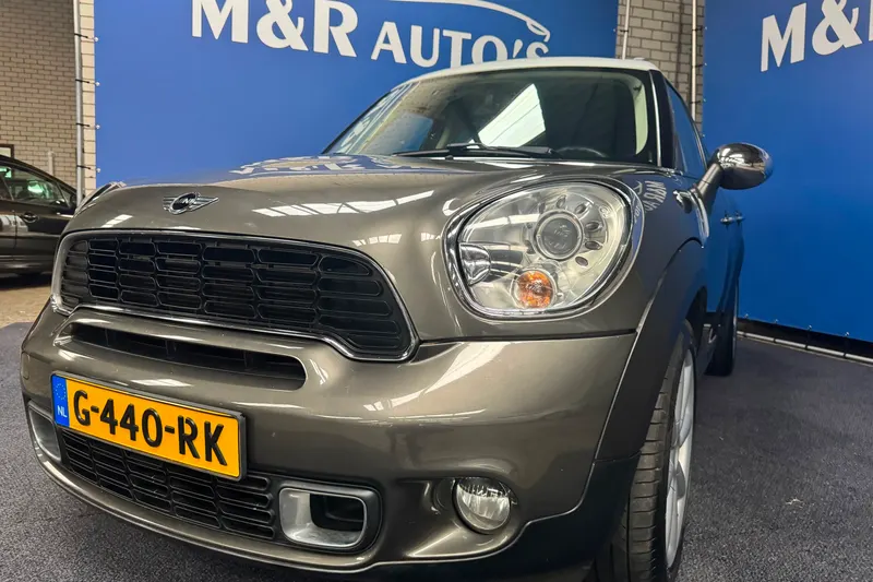 MINI Countryman (2011)